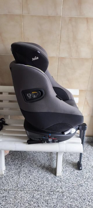 Silla de coche Joie gris