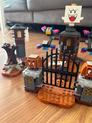 LEGO Expansión Rey Boo y Jardín Encantado