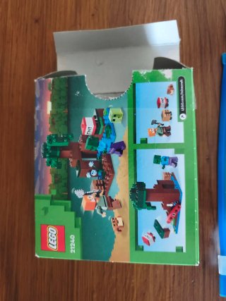 LEGO Minecraft 21240 The Swamp Adventure
