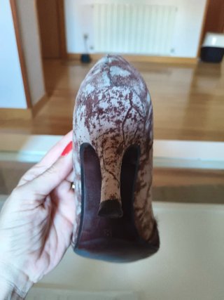 Zapatos de tacón de piel espectaculares