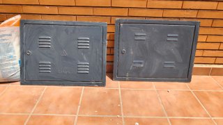 Puerta contador agua y luz