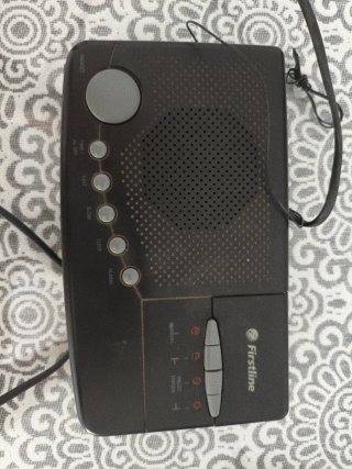 Radio despertador Firstline negra