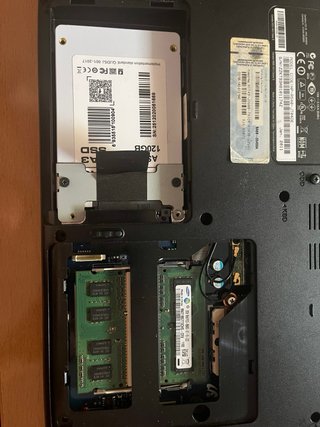 Portátil Samsung R540 Negro/Plateado en buen estad
