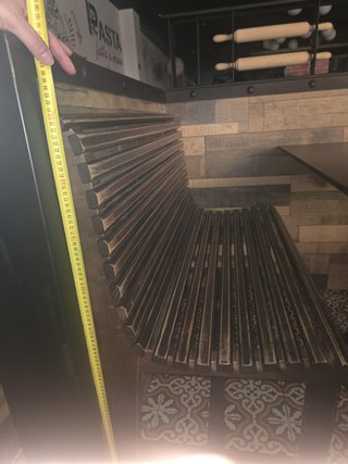 Banco de madera y metal