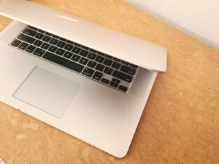 Apple MacBook Pro 15 2.0 GHz i7 Portatiles Ssd 128