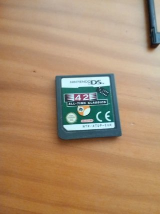 Nintendo DSi XL Verde