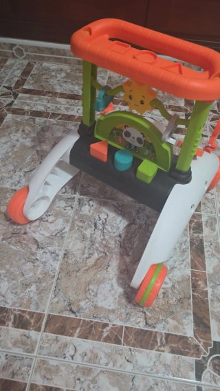 Andador y centro de actividades para bebé