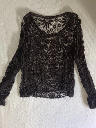 Jersey calado hilo negro