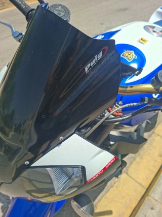 Aprilia Tuono 1000 R Azul