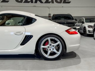 Porsche Cayman 2.7 Manual · 245 CV · Nacional · 86.000 km · CarPlay