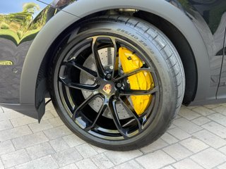 Porsche Cayenne Coupé Turbo E-Hybrid con Paquete GT