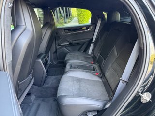 Porsche Cayenne Coupé Turbo E-Hybrid con Paquete GT