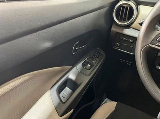 Nissan Micra 1.0G 70 Visia 5p