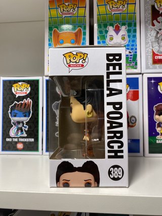 Funko Pop! 389 Bella Poarch