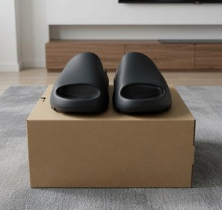 Adidas YZY Slide negras