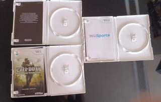 Cajas de juegos Wii: Wii Sports, Wii Play, CoD