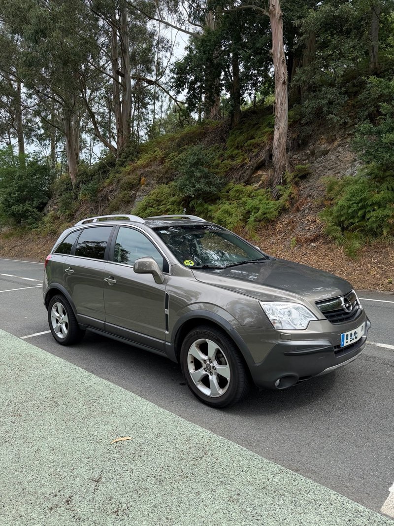Opel Antara 2008 - foto 1