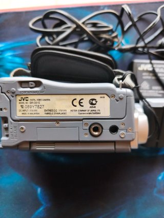 Videocámara JVC GR-D21