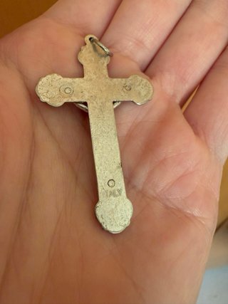 Colgante Crucifijo Italiano comprado en el Vatican