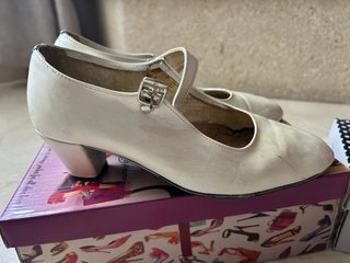 Lote 2 pares zapatos flamenca T35/36