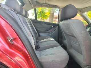 SEAT Leon 2000
