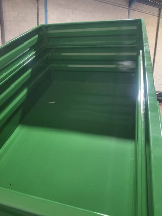 Remolque volquete verde 2 ejes