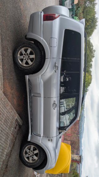 Mitsubishi Montero 2005