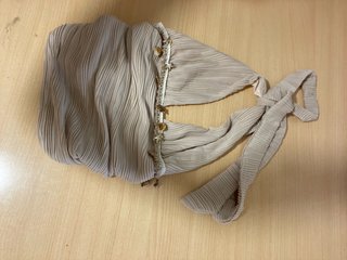 Soleia Top de tirantes con cuello halter, plisado