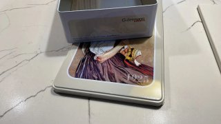 Caja metálica Gutermann vintage