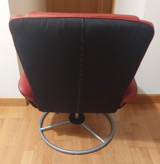 Sillón giratorio piel sintética rojo