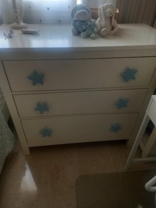 Cómoda Infantil Ikea Blanca Estrellas Azules
