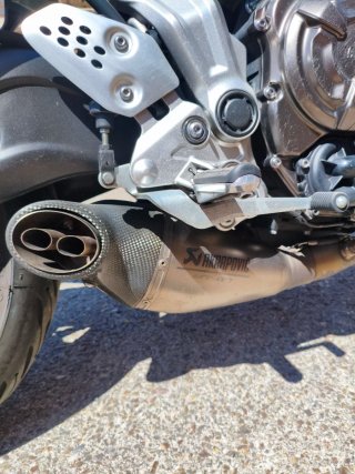 Yamaha MT-07 Negra/Morada