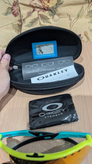 Gafas Oakley deportivas NUEVAS + 3 Lentes