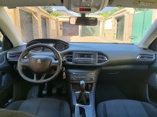Peugeot 308 2015