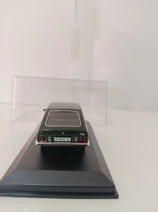Coche Colección SEAT 128 (1977)
