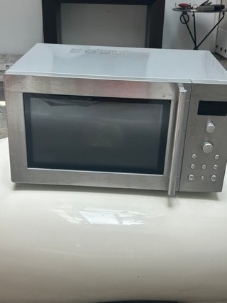 Microondas LG MH-6384B con Grill