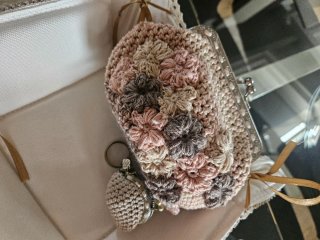 Borsetta uncinetto fiori
