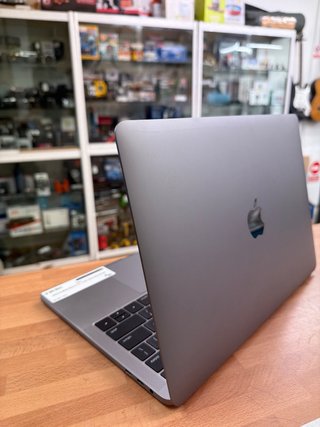 Apple Macbook Plata