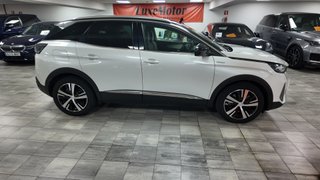 Peugeot 3008 Hybrid 225 eEAT8 GT