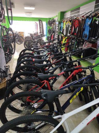 Liquidación por cierre de tienda de bicicletas
