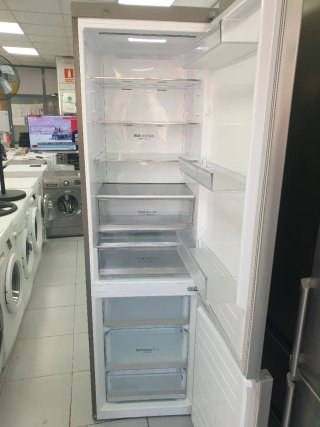 Nevera nofrost LG 2m x 60cm