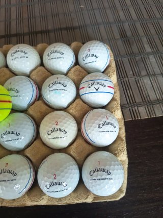 25 Pelotas de Golf Callaway Chrome Soft