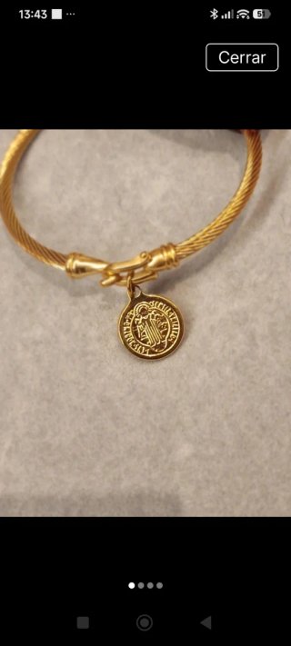 Pulsera San Benito Dorada