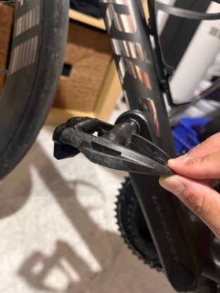 Pedales Shimano Dura-Ace 9100 Carbon SPD-SL