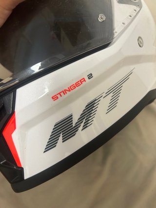 Casco de moto blanco MT