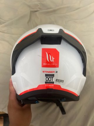 Casco de moto blanco MT