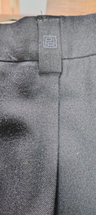 Pantalón PERTEGAZ azul oscuro.  Talla 48
