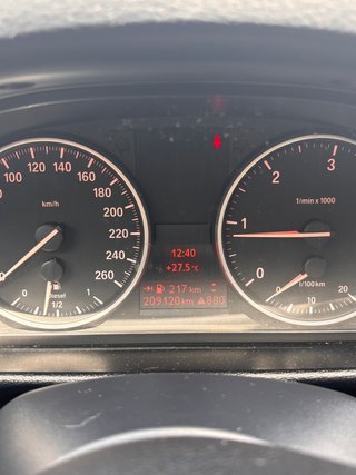 BMW X1 sDrive18d 143CV Manual - Alemania