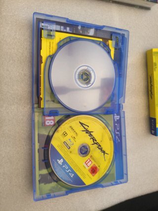 Cyberpunk 2077 PS4 + Guía + Steelbook