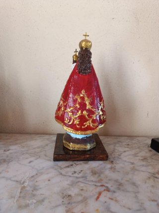 Virgen de la Fuensanta con peana